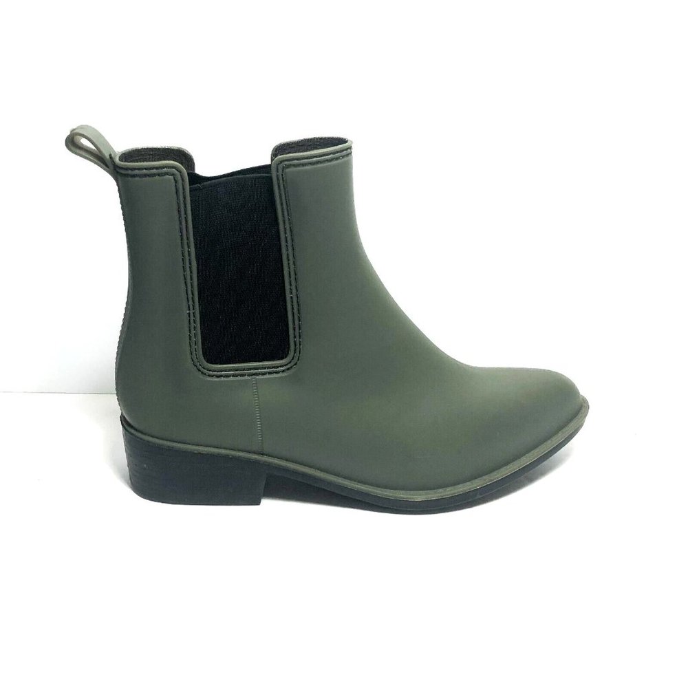 Urban Outfitters Olive Chelsea Booties with Black Elastic